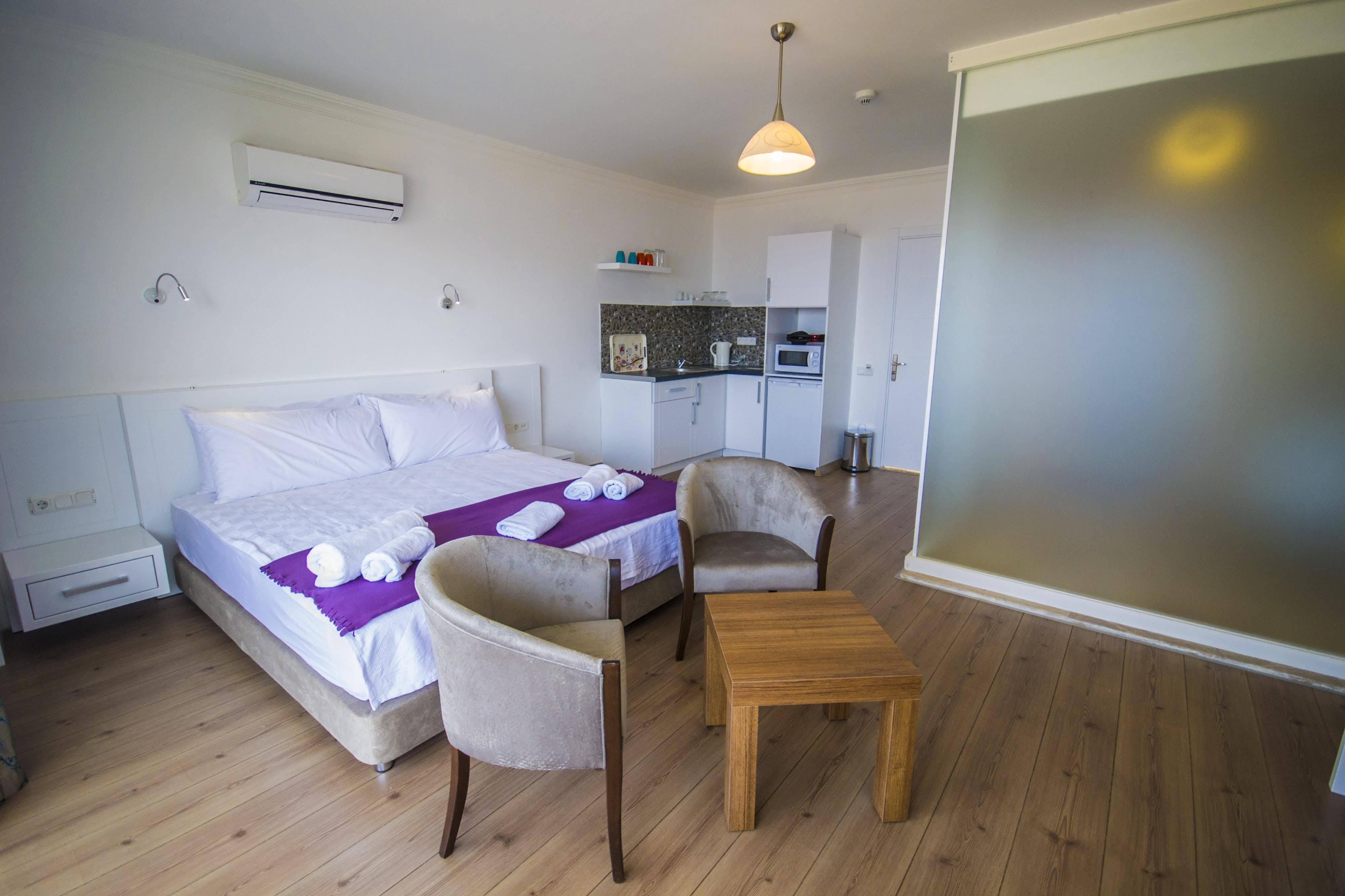 Kelebek Studio Apartments Калкан Экстерьер фото